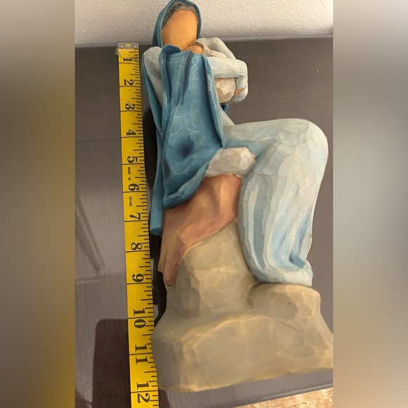 Willow Tree Nativity Mary and baby Figurine - Picture 7 of 8